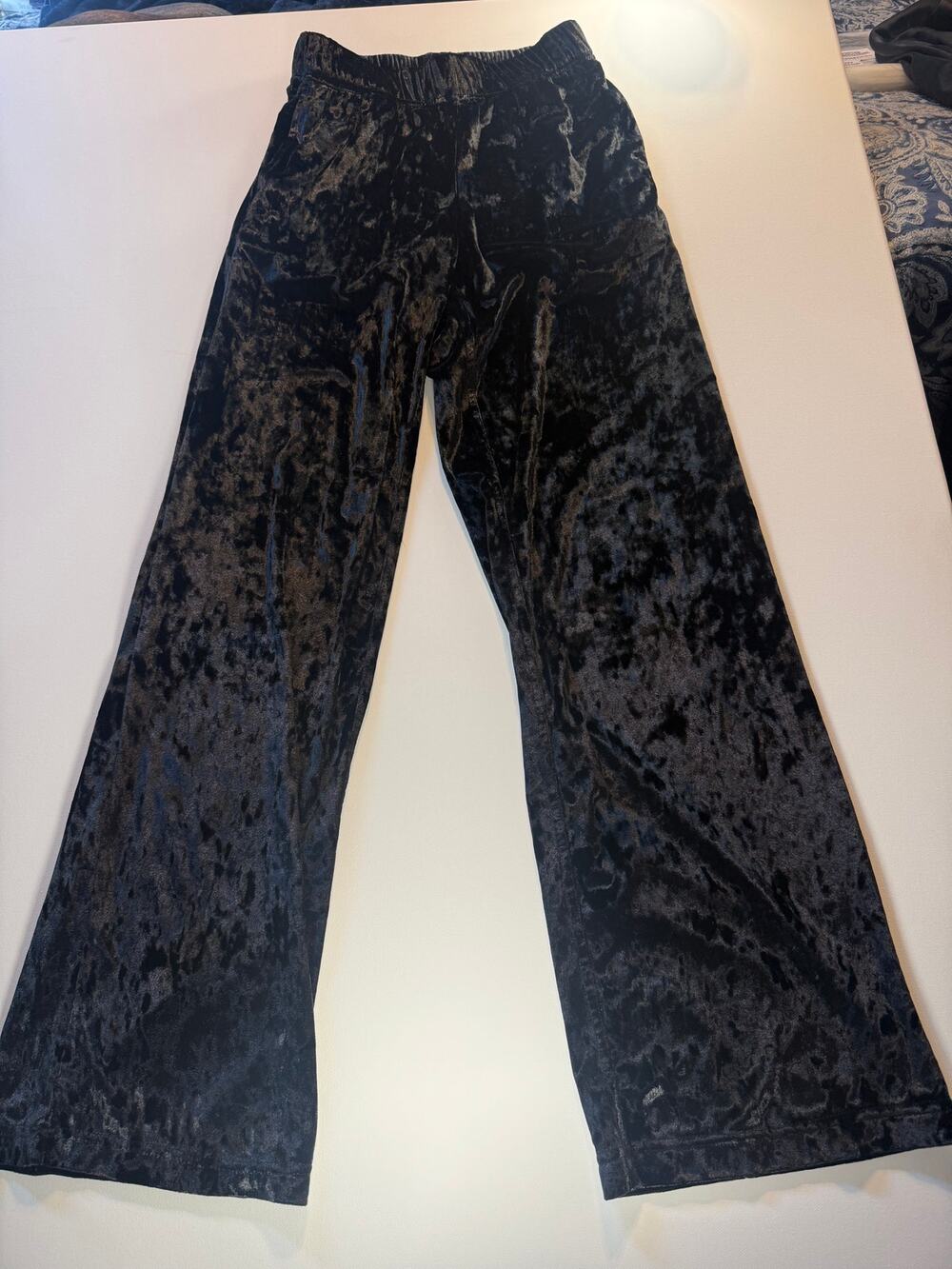 Fabletics Go-To Crushed Velour Wide-Leg Lounge Pants Black XXS